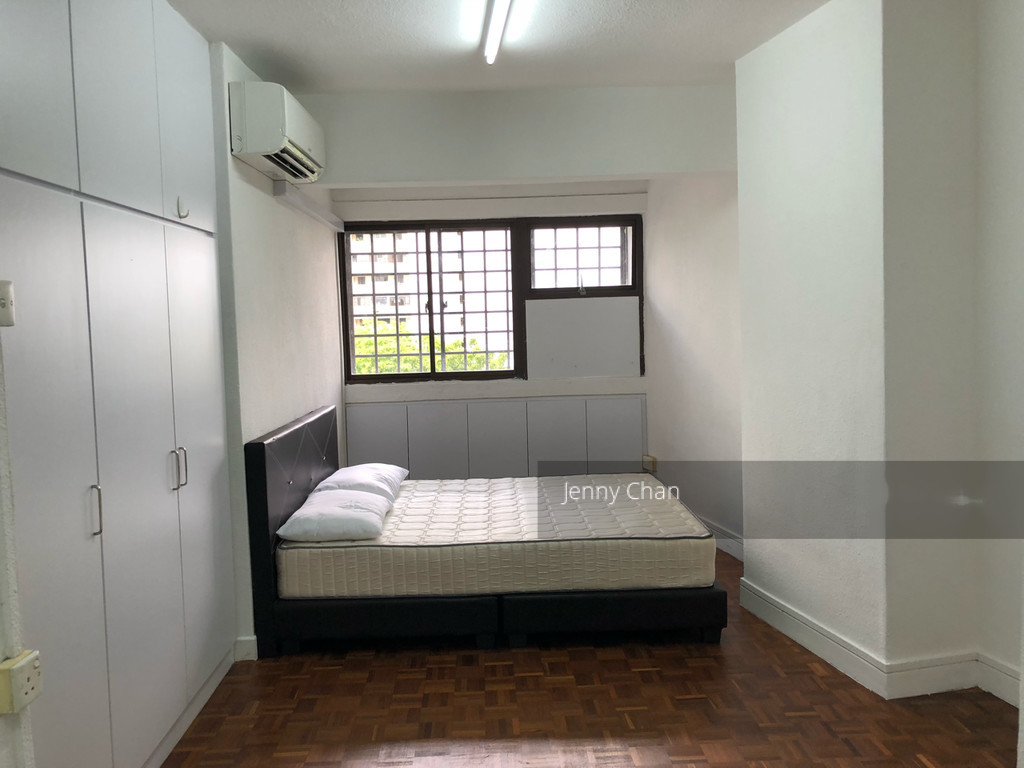 Pine Grove (D21), Condominium #204775011